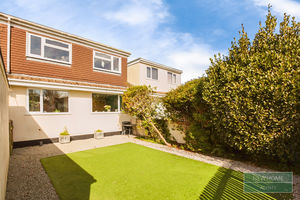 Photo 18- click for photo gallery